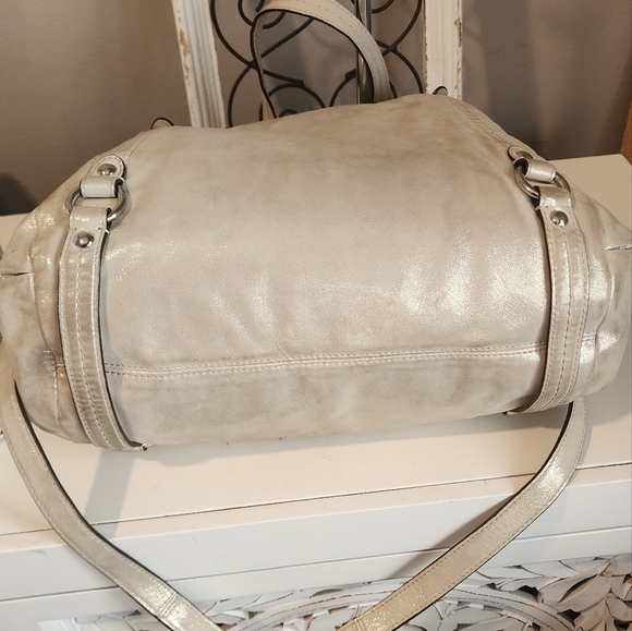 Coach Vintage Alexandra Elegant Cream Gold Shimmer Satchel Handbag - Picture 3 of 15